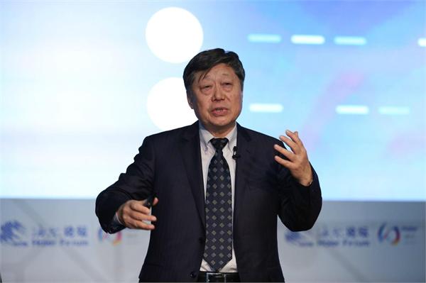 互联网时代CEO的代表张瑞敏——怒砸冰箱