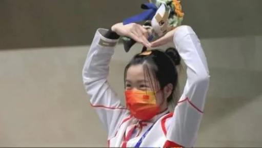 杨倩
